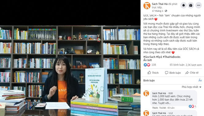 At a livestreaming event by Thai Ha Books (Photo: hanoimoi.vn) At a livestreaming event by Thai Ha Books (Photo: hanoimoi.vn)