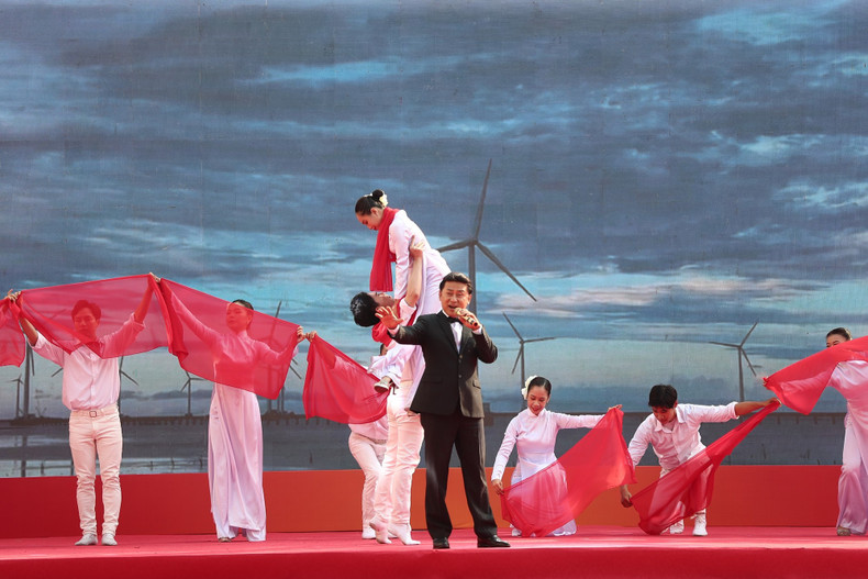 A performance at the opening ceremony A performance at the opening ceremony