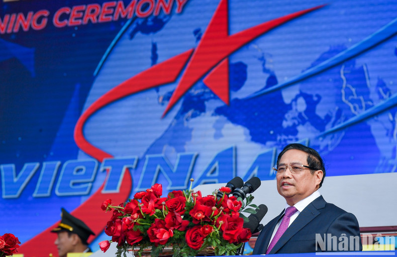 Prime Minister Pham Minh Chinh speaks at the opening ceremony.