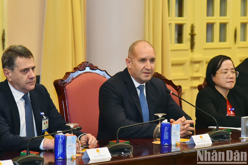 Bulgarian President Rumen Radev speaks at the talks. Bulgarian President Rumen Radev speaks at the talks.