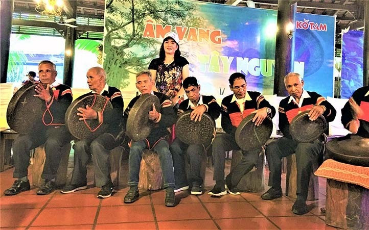 Rade ethnic elders and patriarchs in Ea Tu commune, Buon Ma Thuot City, Dak Lak province, join a gong performance at a local festival.