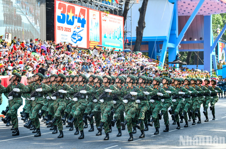 The Electronic Warfare soldier formation The Electronic Warfare soldier formation
