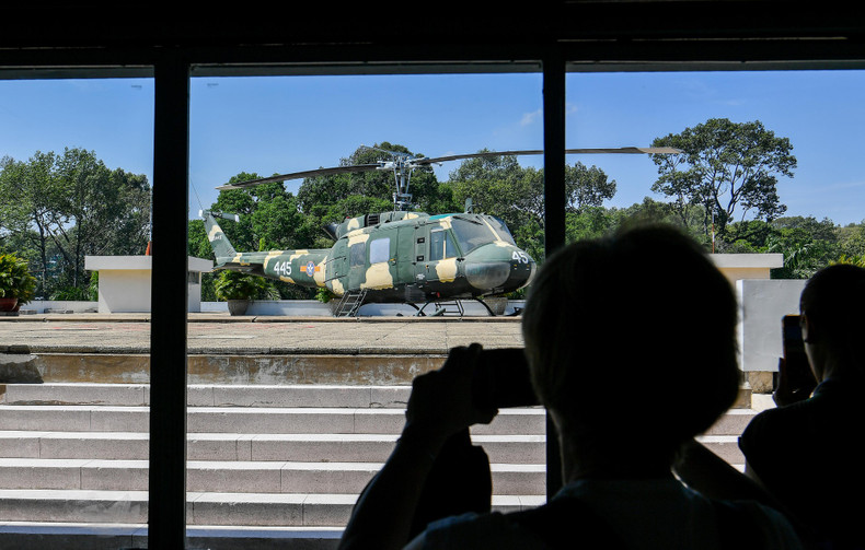 Visitors can go up to the rooftop to admire the UH-1 helicopter — a historical artifact associated with the events that contributed to the victory in the final days of the war. Visitors can go up to the rooftop to admire the UH-1 helicopter — a historical artifact associated with the events that contributed to the victory in the final days of the war.