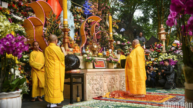 The ritual, held on the 19th day of the second lunar month, aims to pray for peace and happiness. . The ritual, held on the 19th day of the second lunar month, aims to pray for peace and happiness. .