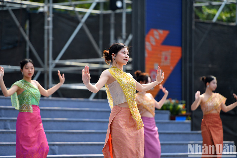 A dance performance at the festival. A dance performance at the festival.