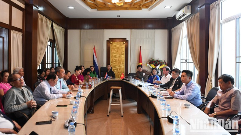 Delegates at the meeting Delegates at the meeting