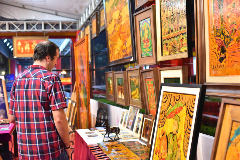 Visitors at the Hanoi Tourism Gift Festival 2025 (Photo: hanoimoi.vn) Visitors at the Hanoi Tourism Gift Festival 2025 (Photo: hanoimoi.vn)