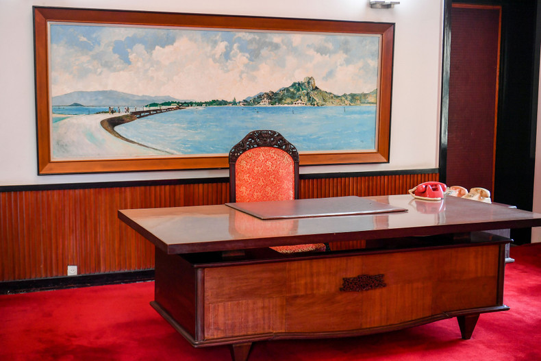 The president’s office The president’s office