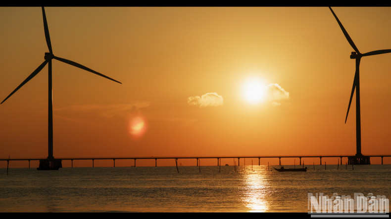 This area lies between two estuaries, Cung Hau of the Tien River and Dinh An of the Hau River), facing directly out to the vast East Sea/South China Sea. This unique location has created a rich and diverse marine ecosystem and a breathtaking landscape rarely found elsewhere. This area lies between two estuaries, Cung Hau of the Tien River and Dinh An of the Hau River), facing directly out to the vast East Sea/South China Sea. This unique location has created a rich and diverse marine ecosystem and a breathtaking landscape rarely found elsewhere.