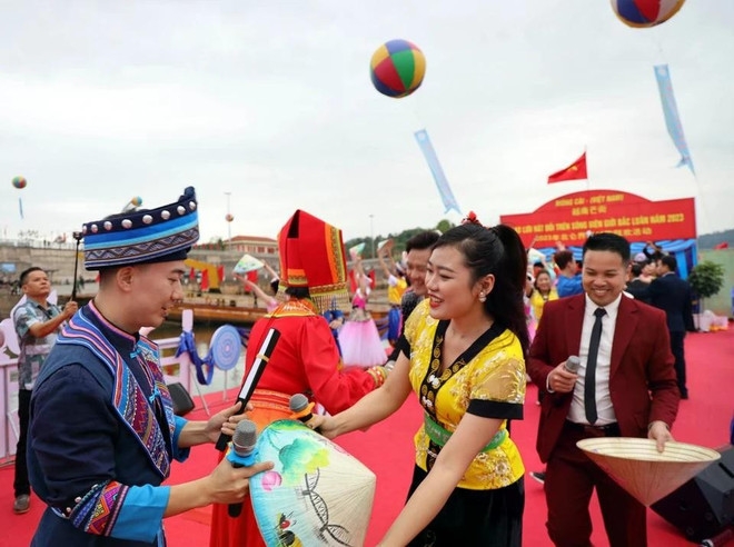 Chinese top leader's visit bears strategic significance: Deputy PM ảnh 1