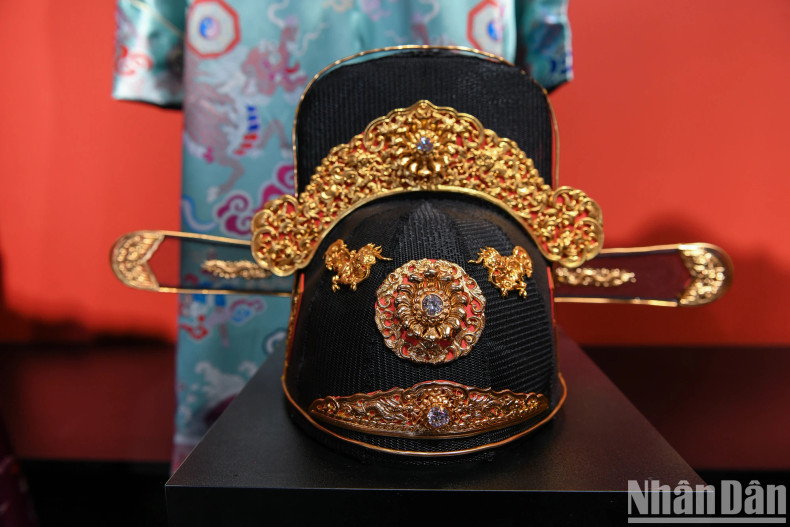 The ancient hat model was restored by Great Vietnam.