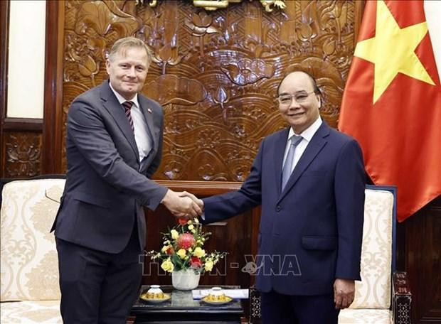 Danish Ambassador Nicolai Prytz (L) (Photo: VNA) Danish Ambassador Nicolai Prytz (L) (Photo: VNA)