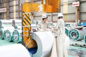 Domestic steel production. (Photo: VNA)