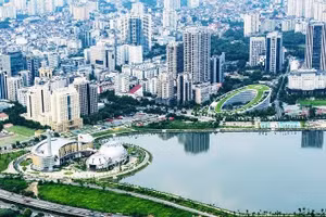 Green architecture is no longer an optional trend but has become a mandatory requirement for the future. (Photo: KHIEU MINH)