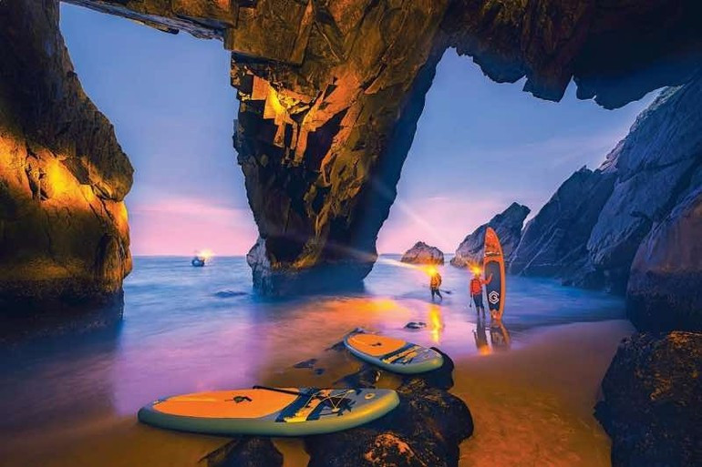 Nguyen Minh Quang (Viet Nam) Coastal caves – potentials for discovery tourism. t18.jpg