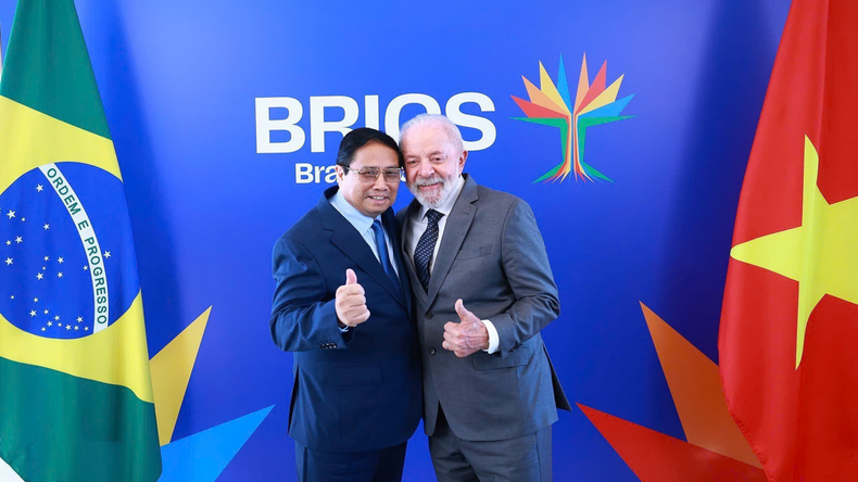 Prime Minister Pham Minh Chinh meets with Brazilian President Lula da Silva. (Photo: Duong Giang/VNA) gap2.png