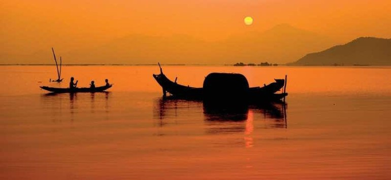 Ho Hon Yew (Singapore) Sun rise, Phan Rang, Thap Cham. t11.jpg