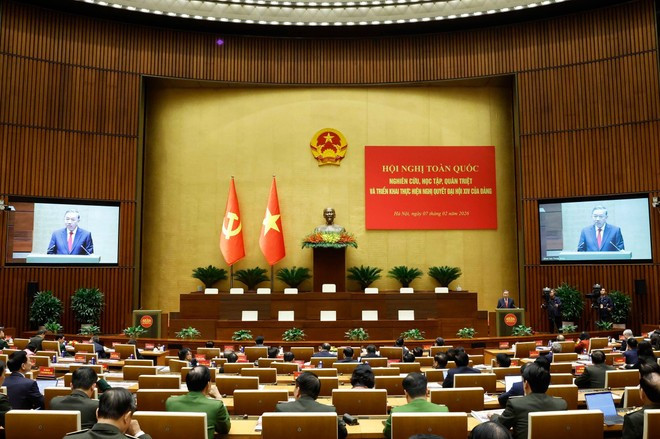 Party General Secretary To Lam addresses the national conference on February 7. (Photo: VNA)