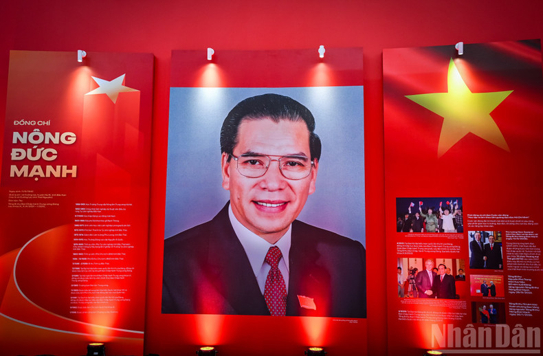 Portrait of General Secretary Nong Duc Manh (held office from April 2001 to January 2011). p13.jpg