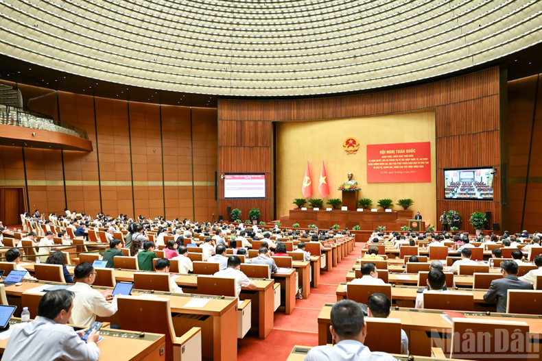 General view of the national conference on implementing four resolutions of the Politburo.