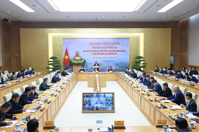 At the 23rd meeting of the state steering committee for nationally important and key transport projects, held in Ha Noi on January 30 and connected online to 27 localities where major projects are underway. (Photo: VNA)
