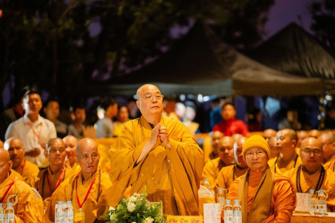 Most Venerable Thich Thanh Nhieu, Standing Vice President of the Executive Council of the Viet Nam Buddhist Sangha (Photo: Sun Group)