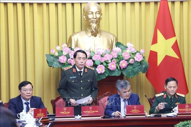 Lieutenant General Le Quoc Hung, Deputy Minister of Public Security, delivers a speech at the event. (Photo: VNA)