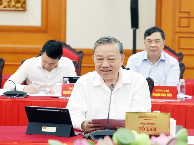 Party General Secretary To Lam speaks at the working session. (Photo: VNA) Party General Secretary To Lam speaks at the working session. (Photo: VNA)
