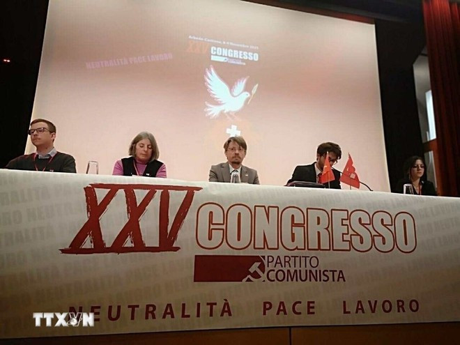 General Secretary of the Communist Party of Switzerland Massimiliano Ay (center) at the Party's 25th Congress. (Source: VNA)