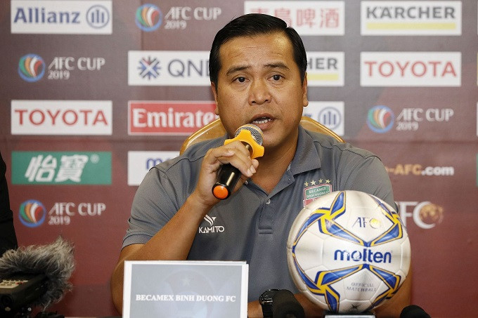 Foreign Minister holds phone talks with EC, Hungarian officials ảnh 1 Foreign Minister holds phone talks with EC, Hungarian officials ảnh 1