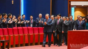 Party General Secretary To Lam, President Luong Cuong, Prime Minister Pham Minh Chinh, National Assembly Chairman Tran Thanh Man, together with other Party and State leaders, attend the preparatory session of the 14th National Party Congress.