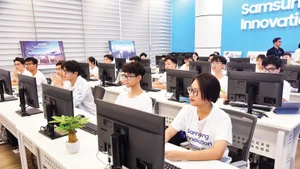 A specialised laboratory for the Samsung Innovation Campus Programme is seen at the National Innovation Centre (NIC) in Hoa Lac. (Photo: KHANH AN)