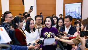Vice Chairwoman of the National Assembly Nguyen Thi Thanh talks to the press at the NA building in Hanoi. (Photo: VNA)