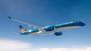 Viet Nam Airlines modernises its fleet through investment in new-generation aircraft, helping to reduce fuel consumption.