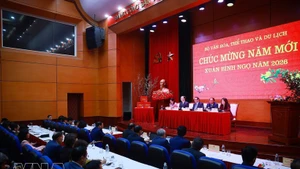 An overview of the working session between PM Pham Minh Chinh and the Ministry of Culture, Sports and Tourism on February 23 (Photo: VNA)