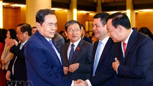 National Assembly Chairman Tran Thanh Man with delegates at the legislature's post-Lunar-New-Year-holiday meeting in Ha Noi on February 23. (Photo: VNA)