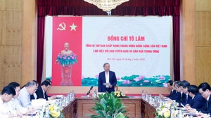 Party General Secretary To Lam speaks at the working session in Ha Noi on March 4 to review preparations for a draft regulation on political and ideological work within the Party. (Photo: VNA)