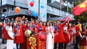 Vietnamese people take part in activities celebrating the 80th anniversary of Viet Nam’s National Day in Kuala Lumpur, Malaysia. (Photo: VNA)