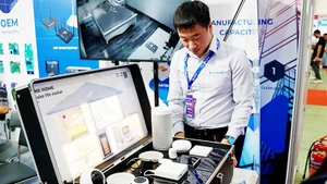 Smart electrical devices developed by VNPT Technology showcased at a technology exhibition. (Photo: NAM ANH)