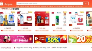Viet Nam’s B2C e-commerce export value is forecast to reach 296.3 trillion VND by 2027.