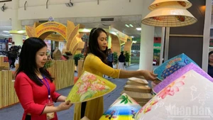 Viet Nam currently has more than 5,400 craft villages nationwide, with the Red River Delta region accounting for the largest share — approximately 1,500 villages, including 300 traditional ones.