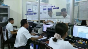 An administrative procedures processing unit in Nam Dinh province (Photo: VNA)