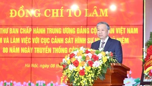 [In Photos] Party General Secretary To Lam pays working visit to Criminal Police Department