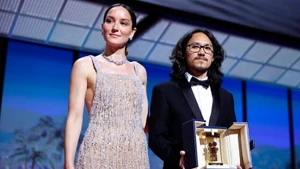 Inside the Yellow Cocoon Shell wins an award at Cannes in 2023 (Photo: VNA)