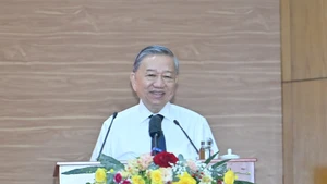 [In Photos] Party General Secretary works with Party Committee of Viet Nam Fatherland Front and central mass organisations