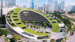 The rapid pace of urbanisation in Viet Nam requires an accelerated greening process in the construction industry.