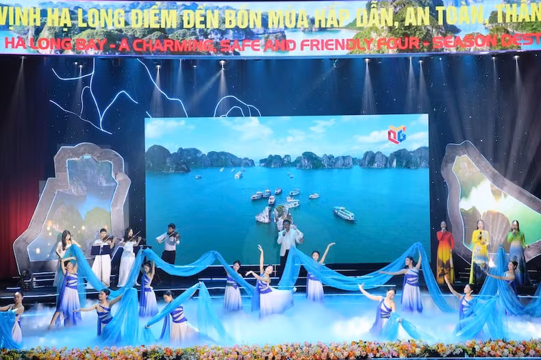 An art performance at the ceremony