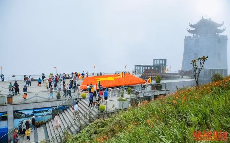 Sa Pa National Tourist Area welcomed 93,244 visitors during the four days of the National Day holiday