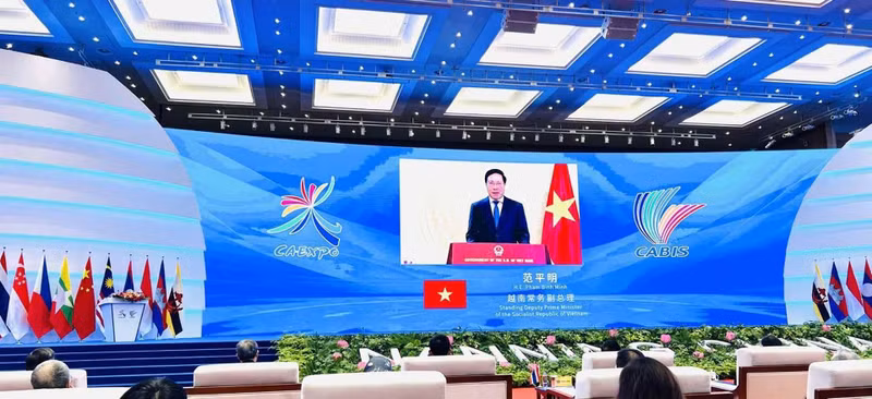 Permanent Deputy Prime Minister Pham Binh Minh delivers a vieo speech at the event (Photo: VNA)