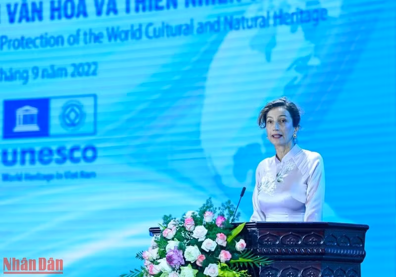 UNESCO Director-General Audrey Azoulay delivered a speech at the ceremony.